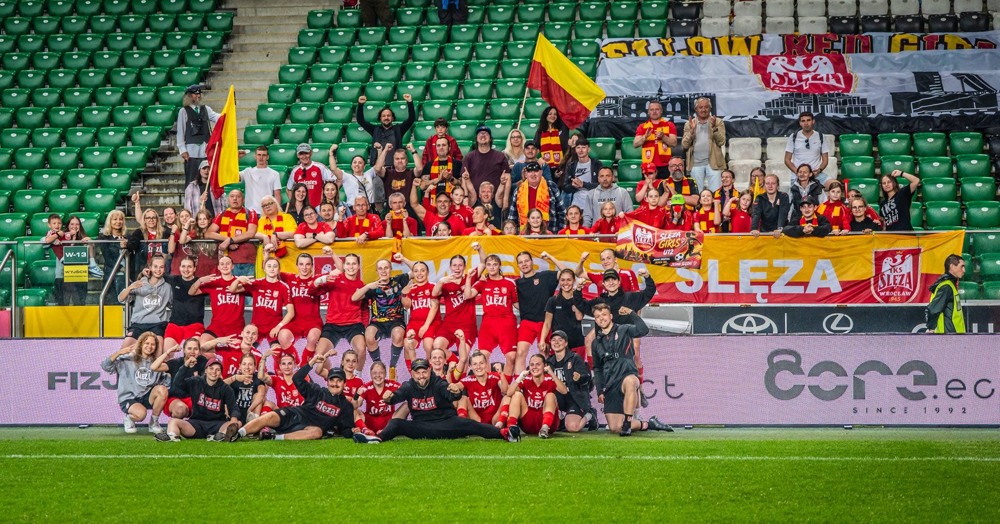 Historyczny triumf na Łazienkowskiej! Ślęza Wrocław awansuje do Ekstraligi!